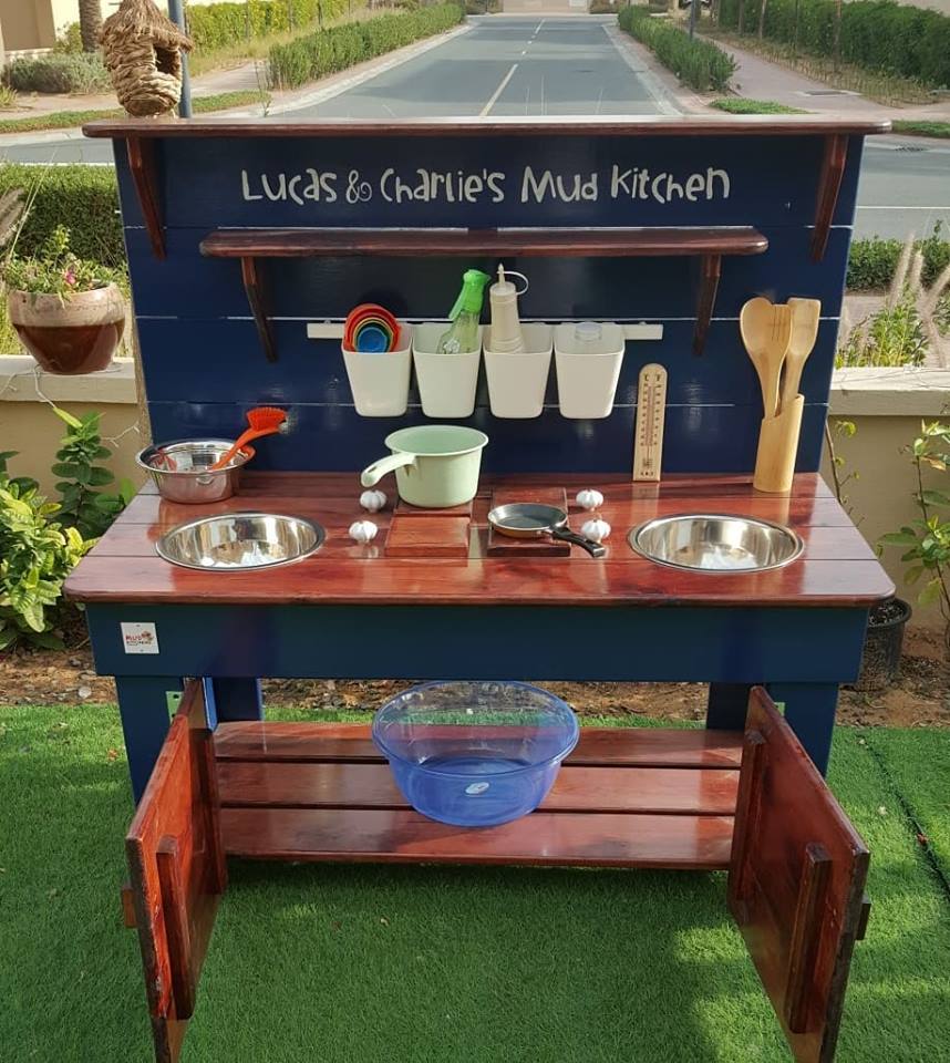 Kids Mud Kitchen