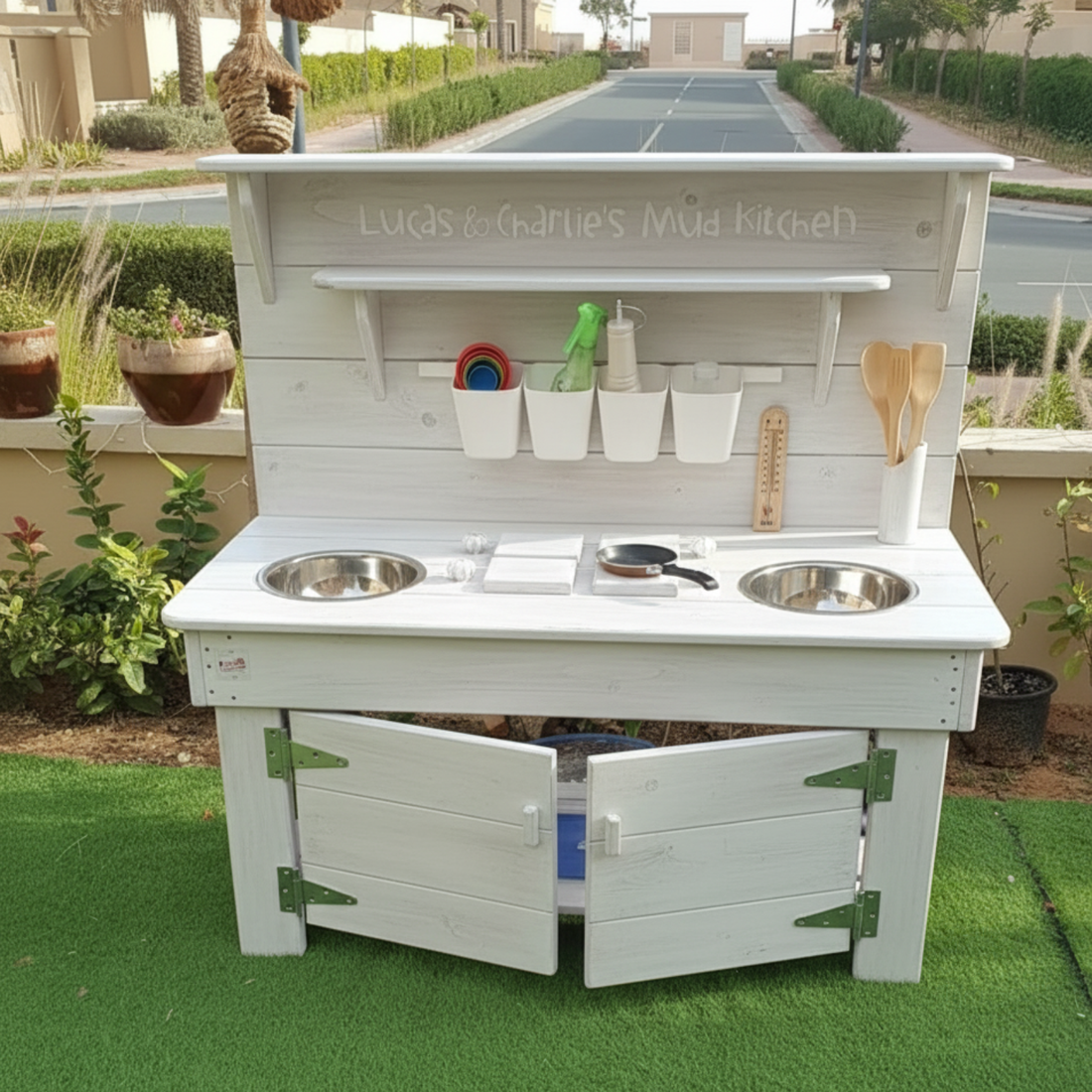 Kids Mud Kitchen