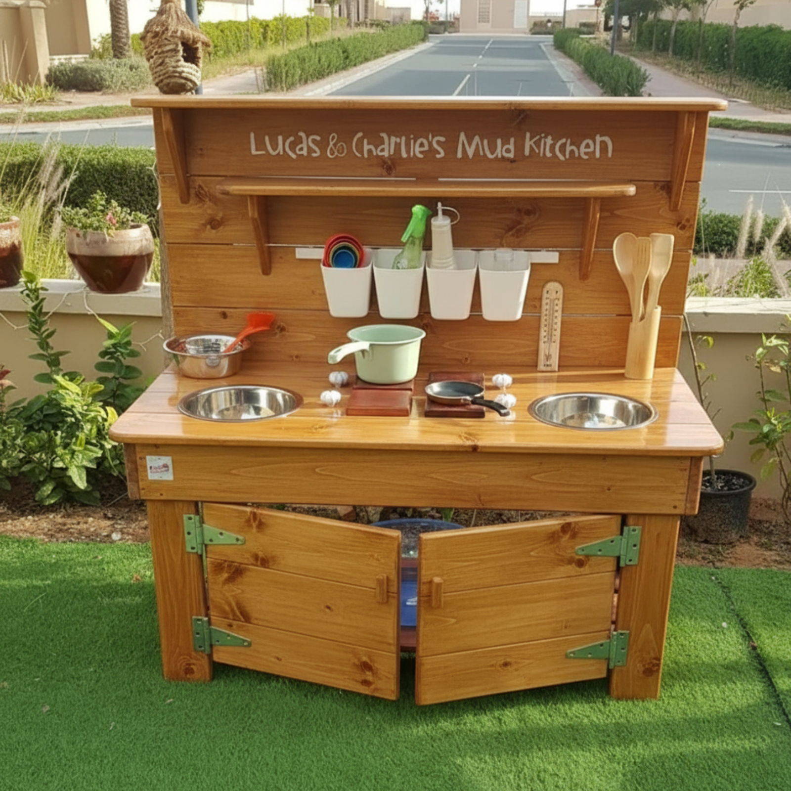 Kids Mud Kitchen