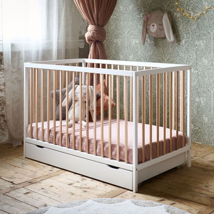 Cribs & Cots