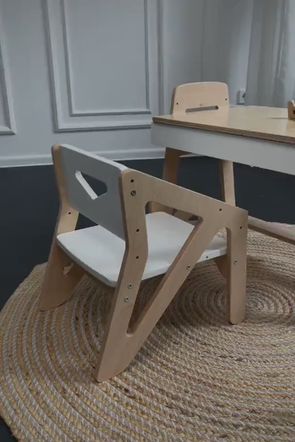 Toddler Table and Chair Set / Activity Table